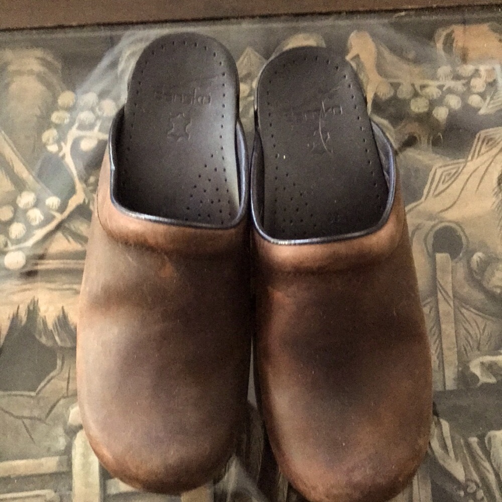 Dansko Brown oiled clogs Euro size 39